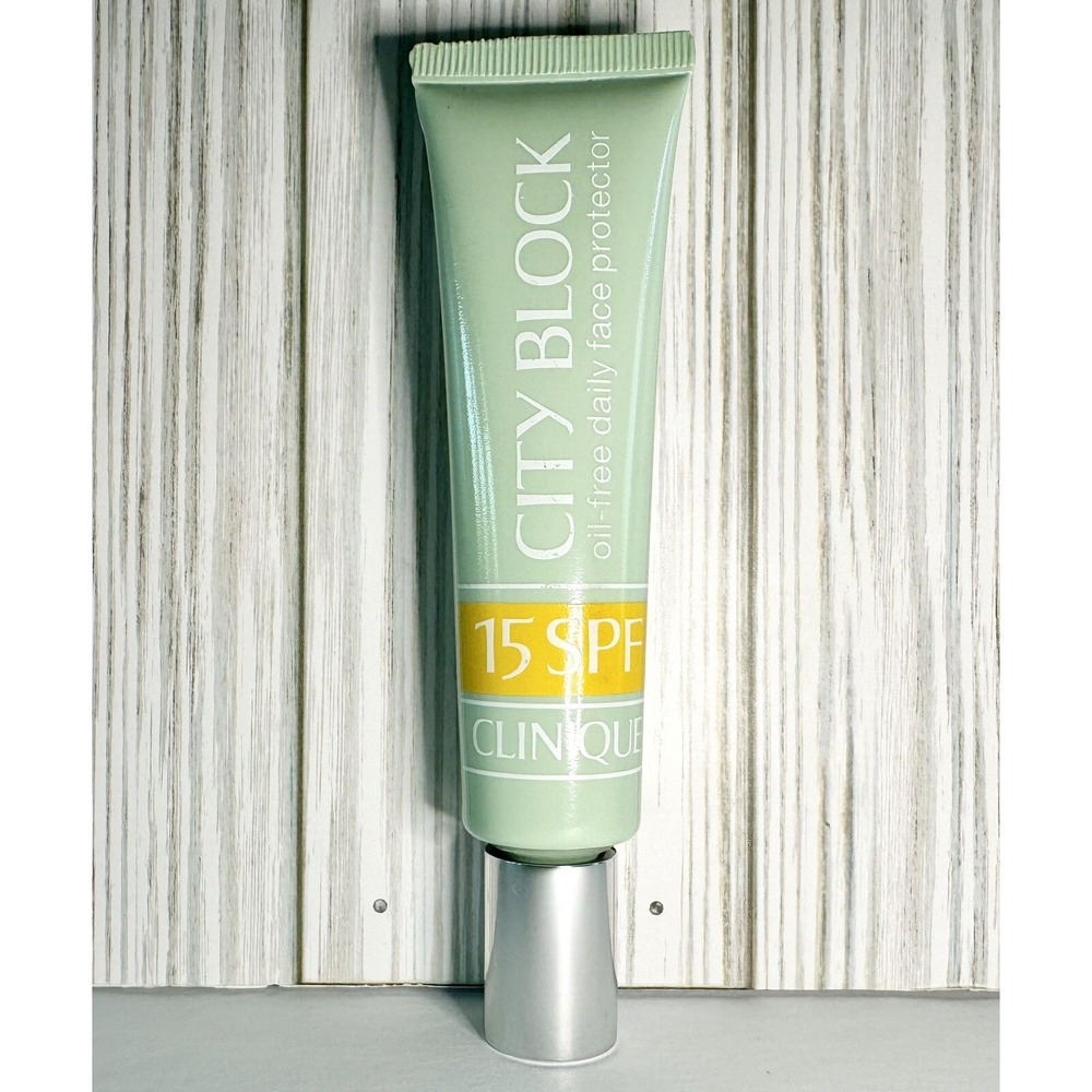 CLINIQUE City Block SPF 15 Oil-Free Daily Face Protector 1.4 oz ~ Rare HTF